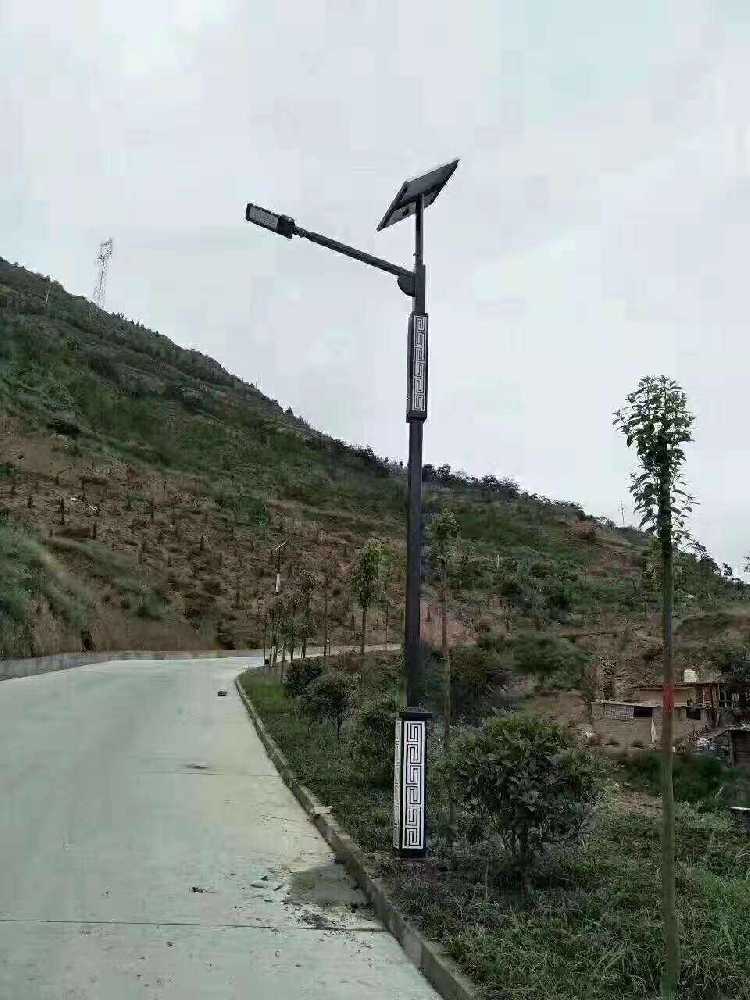 包头市仿古太阳能路灯